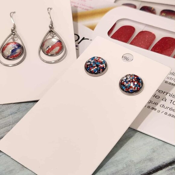 Color Street- Retired red white and blue bundle - Picture 8 of 9